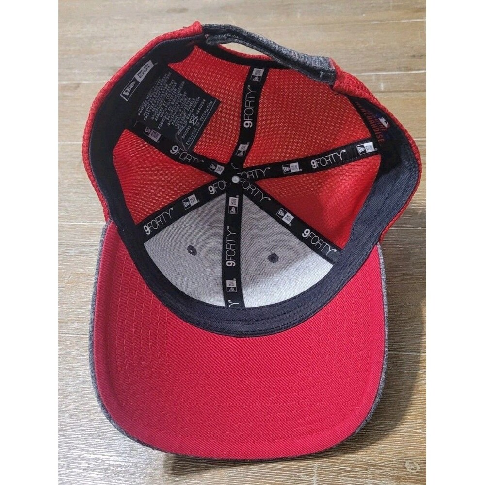 Cleveland Indians Chief Wahoo Hat New Era Gray & Red Cap MLB Baseball 9Forty Adj - Picture 4 of 6